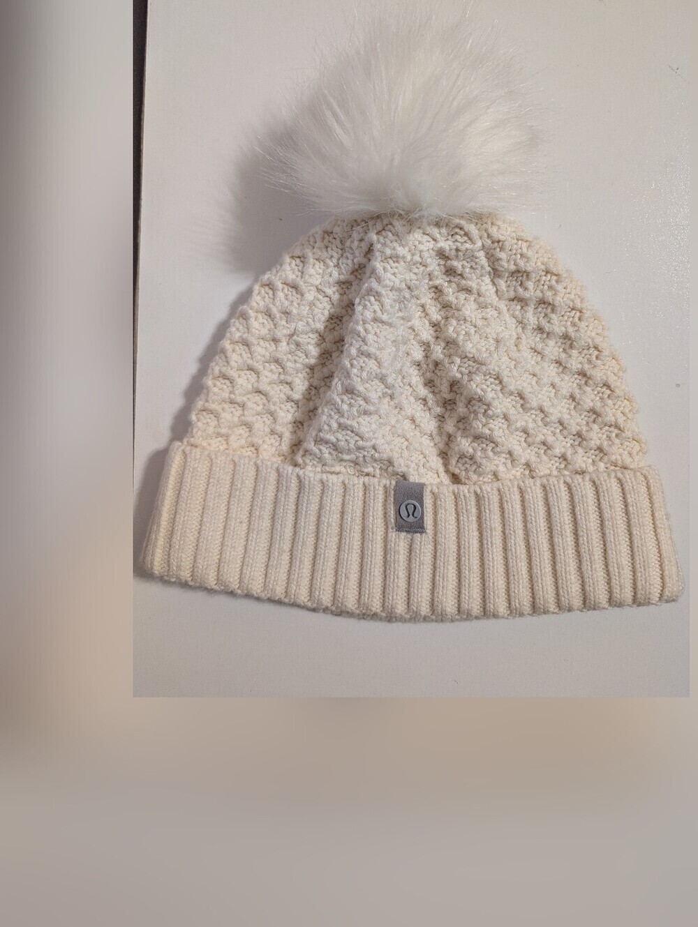 Lululemon Womens Beanie Hat Knit Pom Ivory One Size